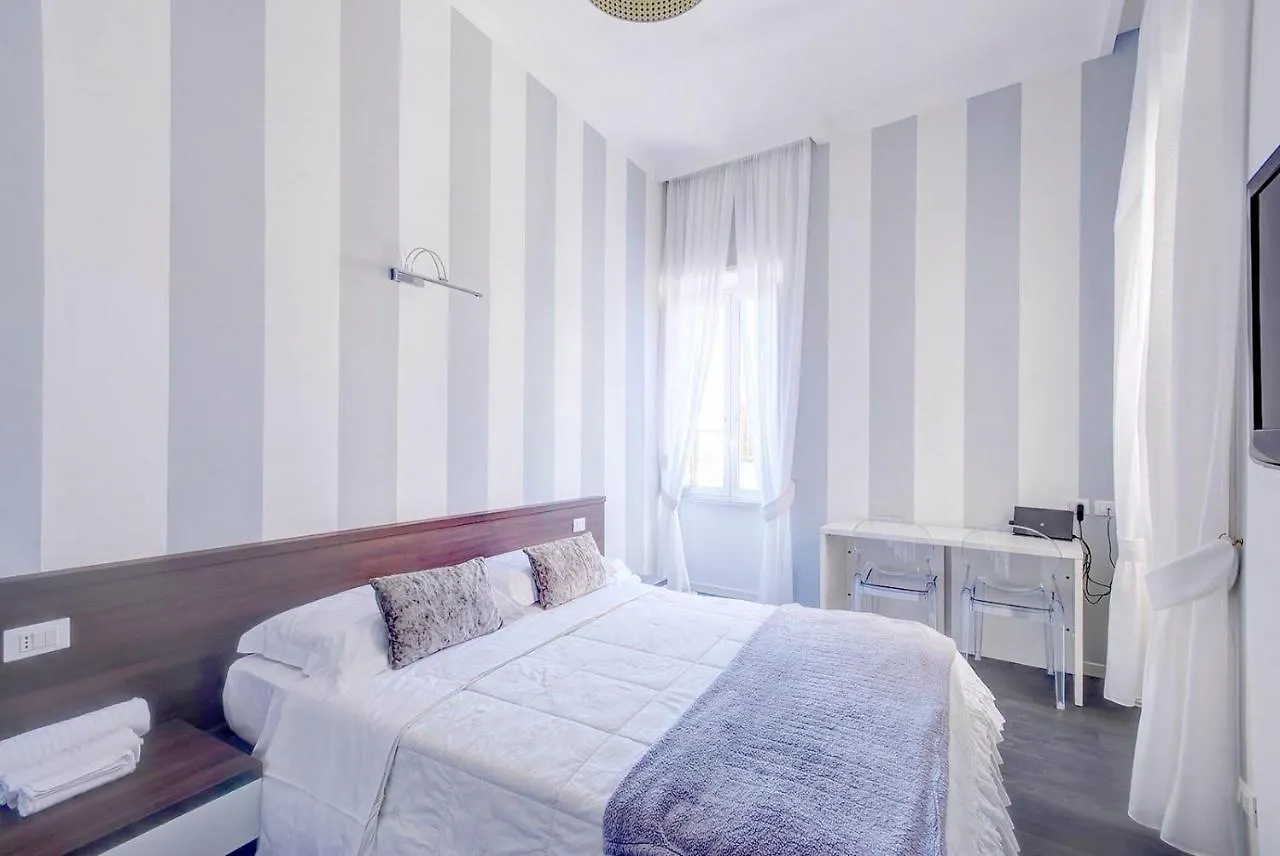 Crispi Luxury Suite location