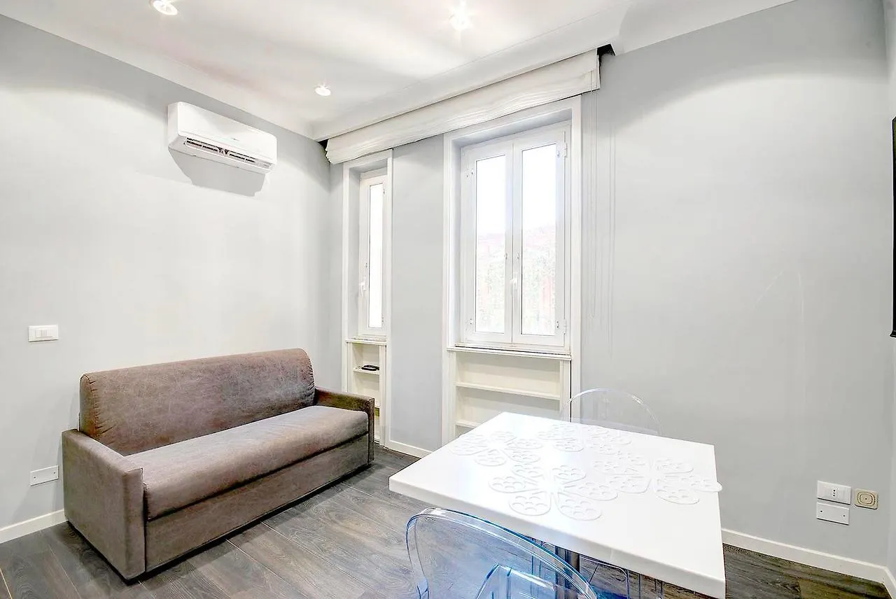 Apartment Crispi Luxury Suite Rome Italy