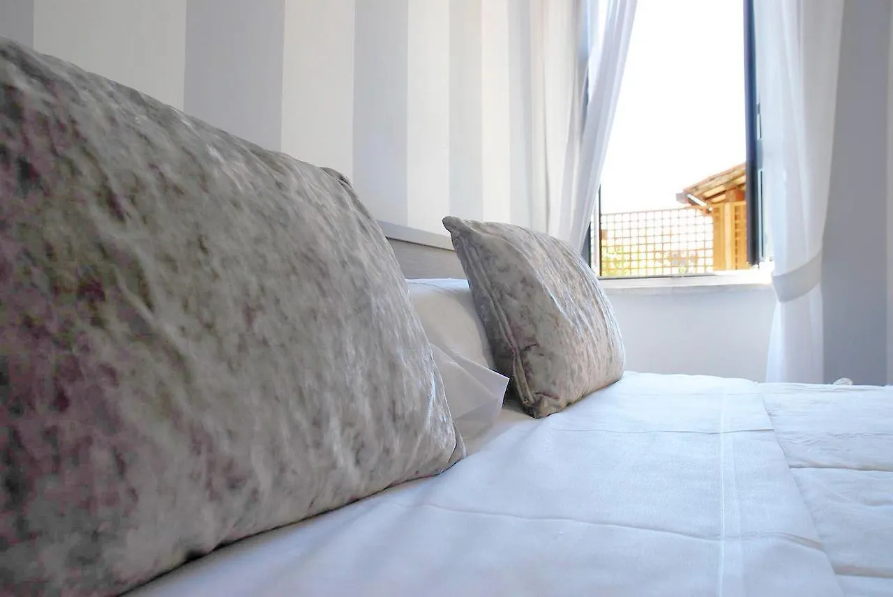 Apartment Crispi Luxury Suite Rome